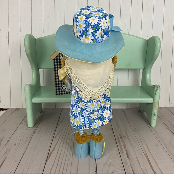 ❌SOLD❌Gnome Spring Blue Daisy Girl Yellow Floral Felt Hat Handmade Female - Picture 11 of 15